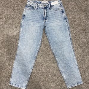 Hollister Curvy Mom Jean